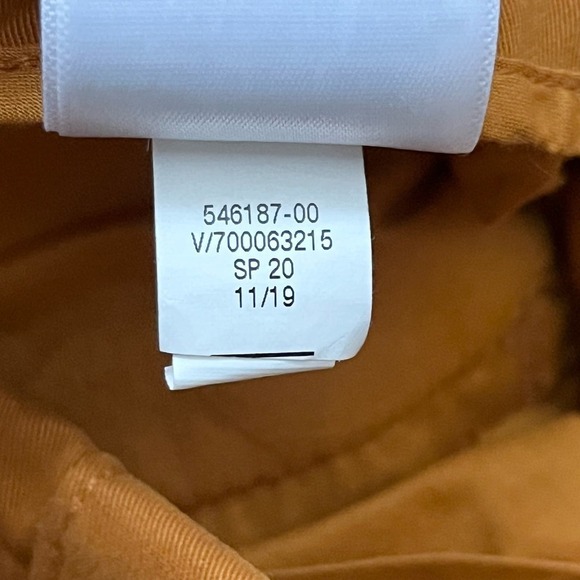 Banana Republic High-Rise Tapered Pleated Cropped Pant in Nutmeg Spice/Rust, 2 - Picture 10 of 10